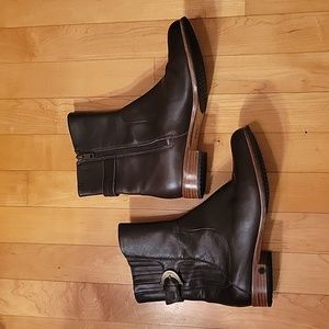 Ugg Finnegan Brown Leather Boots
